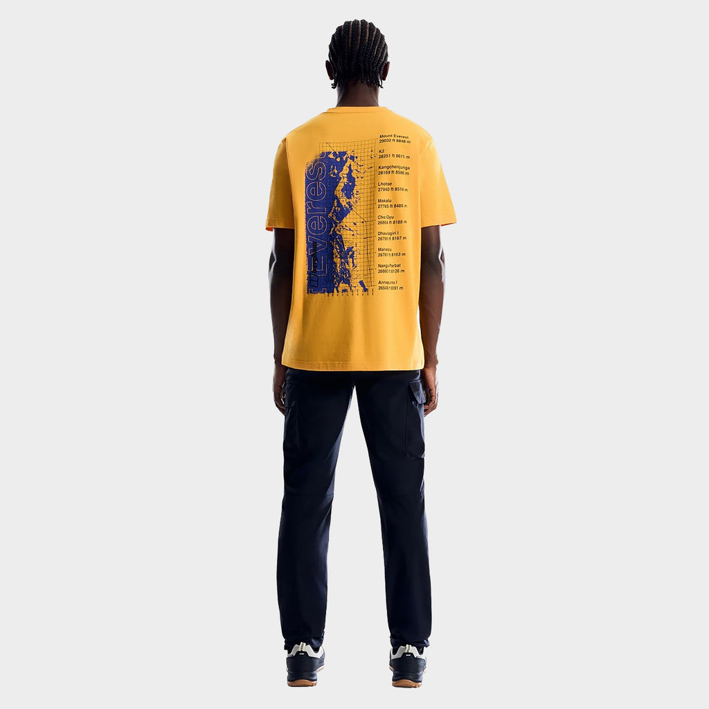Men's Mount 10 Essential Graphic Tee