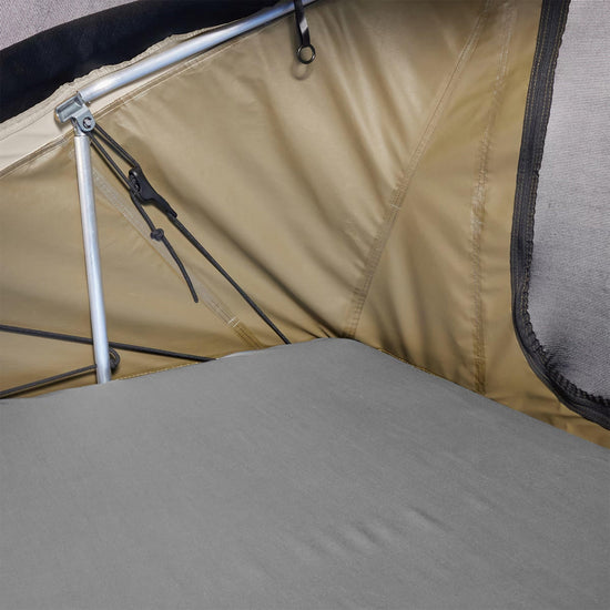Outset and Thule Approach Medium Fitted Sheet