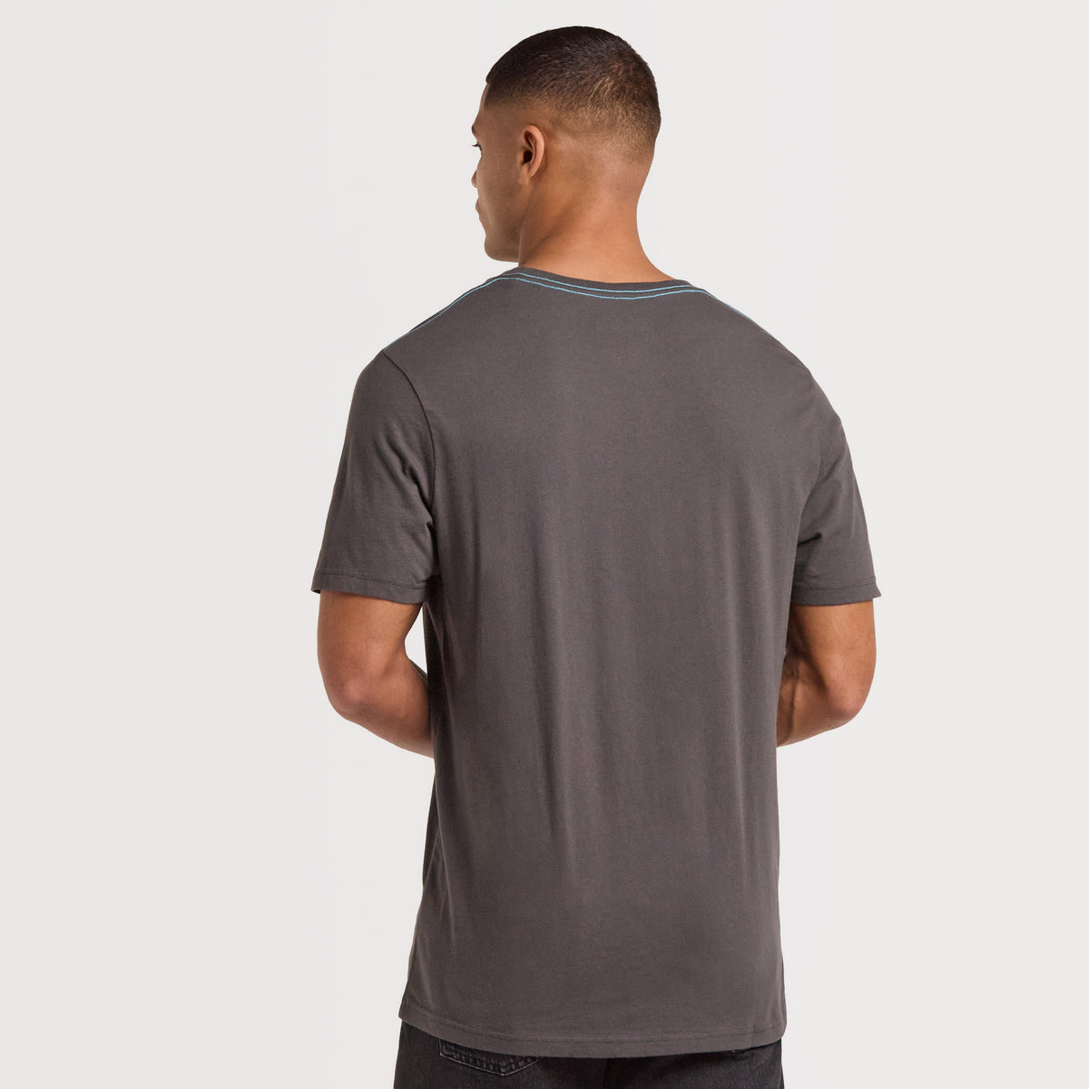 Men's Mountain Top Artist T-Shirt