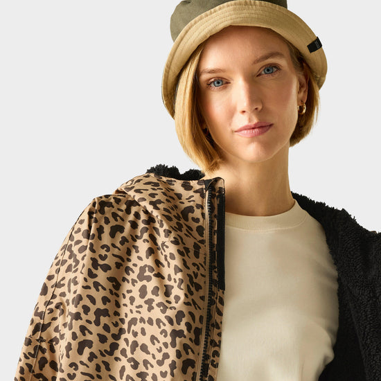 Unisex Waterproof Changing Robe