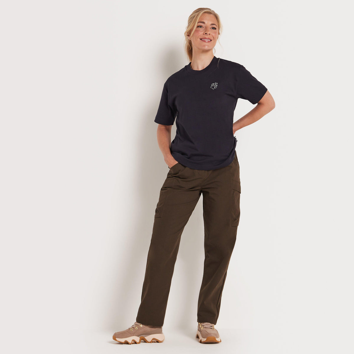 Women's Curious Tee
