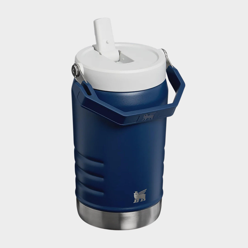 The IceFlow™ Flip Straw 2.0 Jug 1.18L